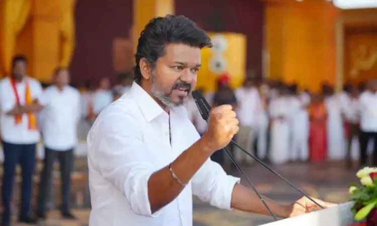 "வடிகால் வசதிகளைச் செய்து முடிக்காததே துயரத்துக்குக் காரணம்": தி.வெ.க. தலைவர் விஜய் குற்றச்சாட்டு!