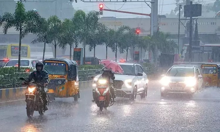 வலுவிழந்தது காற்றழுத்தத் தாழ்வு மண்டலம்: சென்னையில் மழை தொடருமா? – வானிலை மையம் புதிய அப்டேட்!