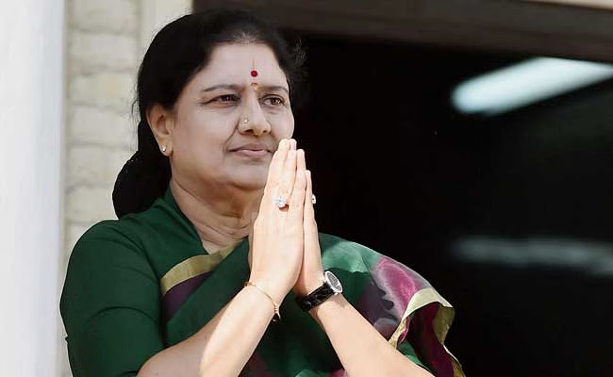 தமிழகத் தேர்தல் 2026: 4-ம் கட்ட வேட்பாளர்கள் பட்டியலை வெளியிட்டார் சசிகலா!