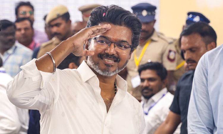 கொங்கு மண்டலத்தில் த.வெ.க அதிரடி: 47 தொகுதிகளில் 26-ஐக் கைப்பற்றி சாதனை!