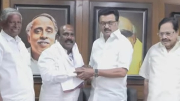 முக்கிய அரசியல் திருப்பம்: திமுகவில் இணைந்தார் ஓபிஎஸ் ஆதரவாளர் எம்.எல்.ஏ. மனோஜ் பாண்டியன் !