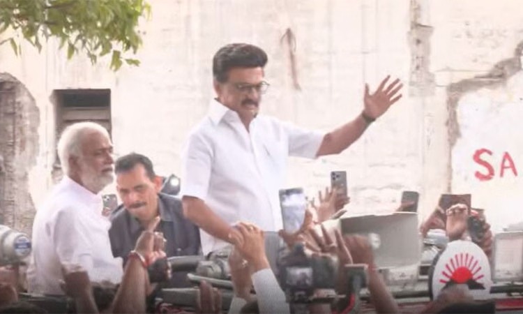 "உங்களுடன் நான் எப்போதும் இருப்பேன்": கொளத்தூரில் நன்றி கூறிய ஸ்டாலின் - கண்ணீர் விட்ட தொண்டர்கள்