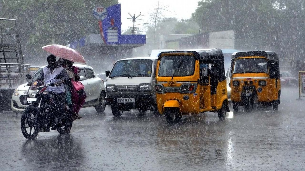 மாத இறுதியில் புயலுக்கு வாய்ப்பு: வடமாவட்டங்களுக்கு அதி கனமழை எச்சரிக்கை!