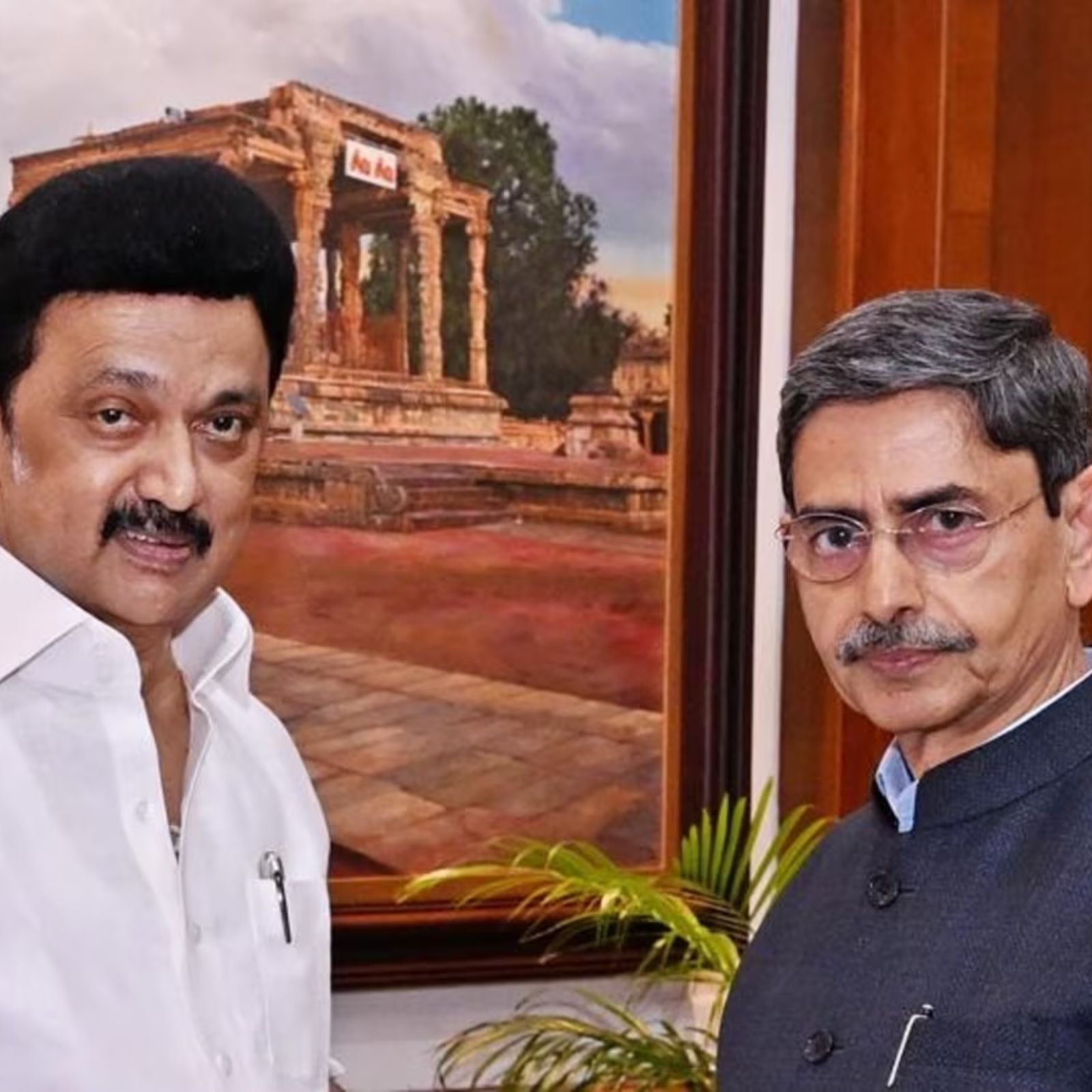 "தமிழ்நாடு யாருடன் போராடும்?" - ஆளுநருக்கு முதலமைச்சர் ஸ்டாலின் பதிலடி!