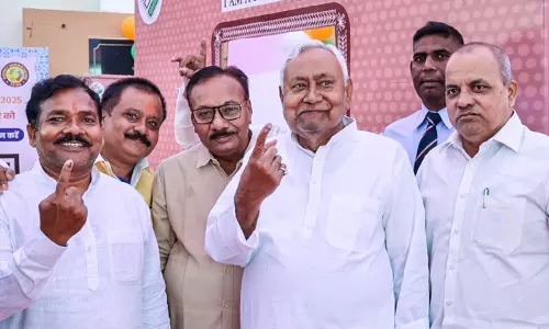 பீகார் தேர்தல்: மதியம் 1 மணி நிலவரப்படி 42.31% வாக்குகள் பதிவு – மக்கள் ஆர்வத்துடன் வாக்களிப்பு!