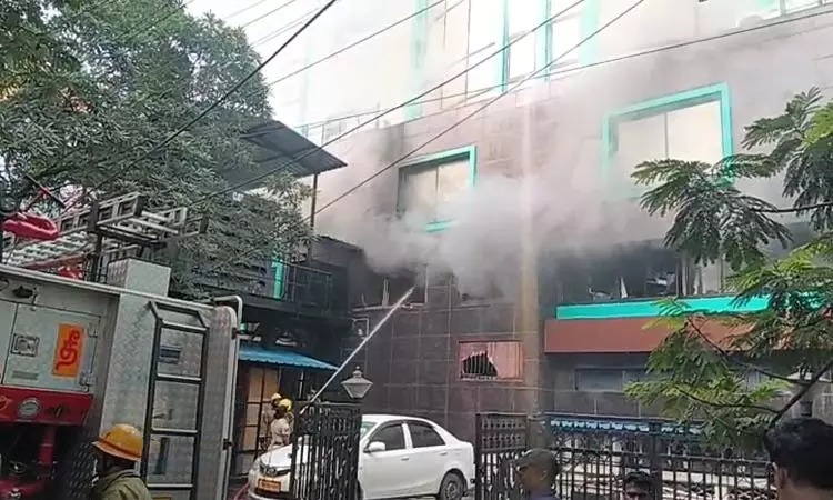 சென்னை: ஜி.எஸ்.டி. ஆணையர் அலுவலகத்தில் பயங்கர தீ விபத்து!