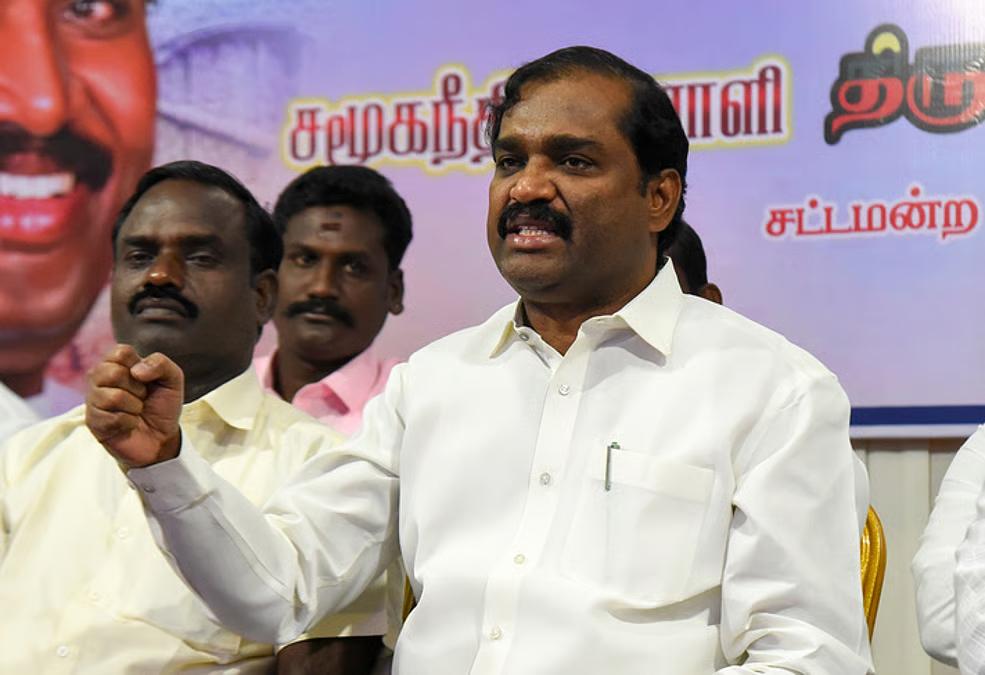 இது மின்வெட்டா? மின் திருட்டா?" தமிழக அரசை கேள்விக்குள்ளாக்கிய வேல்முருகன்!
