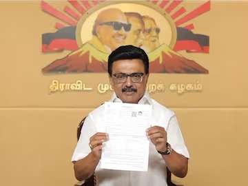 "நம் வாக்குரிமையைப் பறிக்கும் ஆபத்து வாசல் தேடி வந்துவிட்டது" – முதலமைச்சர் மு.க. ஸ்டாலின் கடும் எச்சரிக்கை!