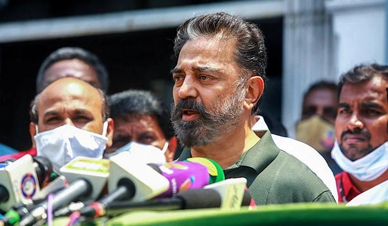கண்ணீருடன் அஞ்சலி செலுத்திய கமல்! பாரதிராஜா உடலுக்கு நேரில் மரியாதை