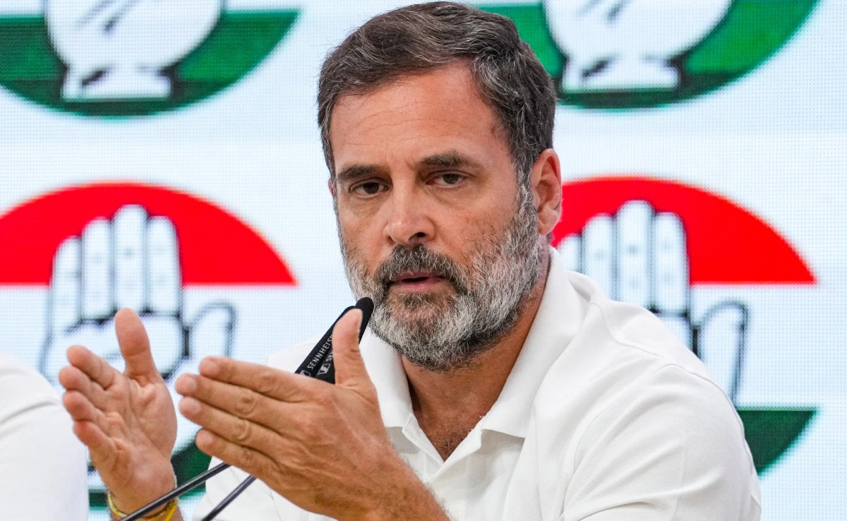 'வாக்குத் திருட்டை மறைக்கவே SIR' - எதிர்க்கட்சித் தலைவர் ராகுல் காந்தி பரபரப்பு குற்றச்சாட்டு!