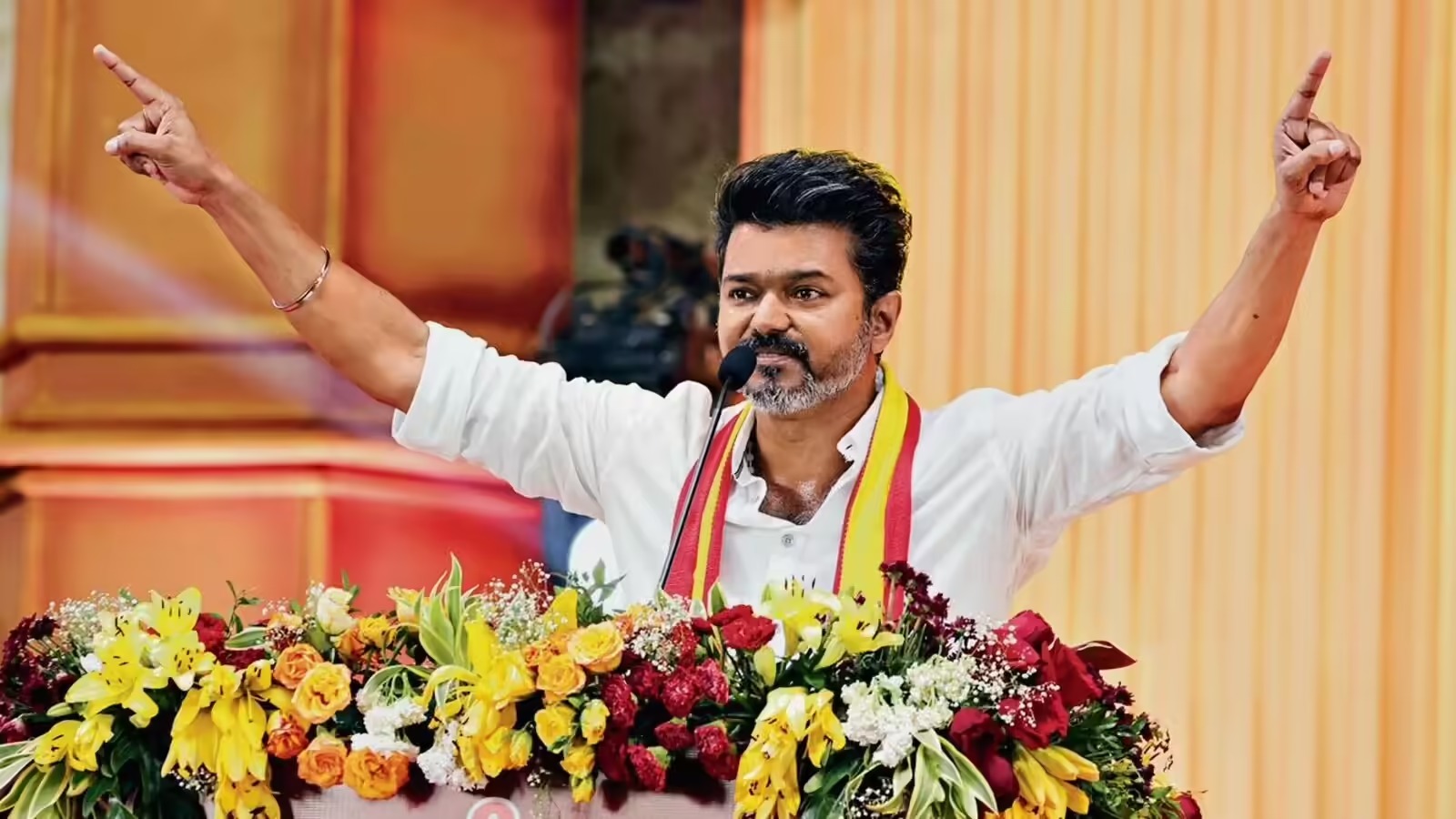 சட்டசபைத் தேர்தல்: த.வெ.க. தலைவர் விஜய் போட்டியிடக் குறிவைக்கும் 3 முக்கியத் தொகுதிகள்!