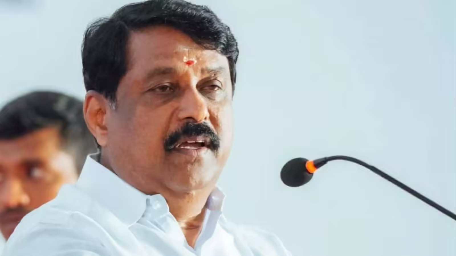 திமுகவை மீண்டும் ஆட்சியில் அமர்த்தவே விஜய் கட்சி தொடங்கியுள்ளார்: நயினார் நாகேந்திரன் அதிரடி விமர்சனம்