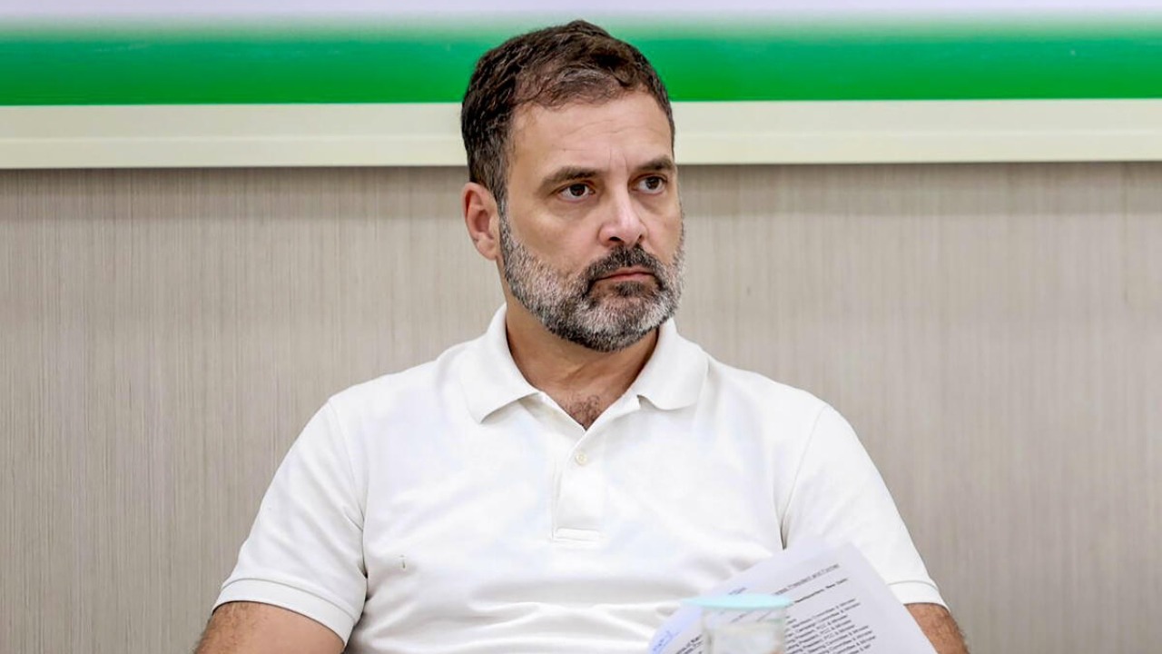 "அநீதிக்கு எதிரான போராட்டம்": தொழிலாளர்கள் மற்றும் விவசாயிகள் வேலைநிறுத்தத்திற்கு ராகுல் காந்தி வலுவான ஆதரவு!