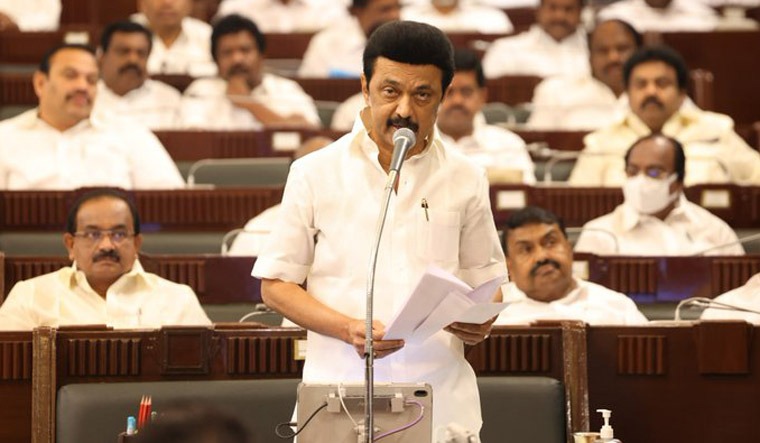 கள்ளக்குறிச்சி துயரம்: முதல்வர் நேரில் செல்லாதது ஏன்? - எதிர்க்கட்சிகளின் விமர்சனத்துக்கு ஸ்டாலின் பதில் அளிக்க மறுப்பு!