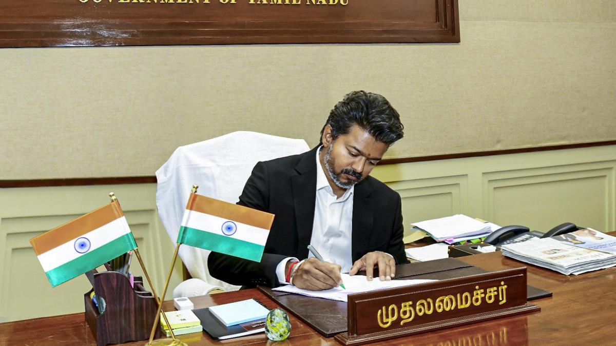 விஜய் அரசின் முதல் அமைச்சரவை பட்டியல் எப்போது வெளியாகும்?
