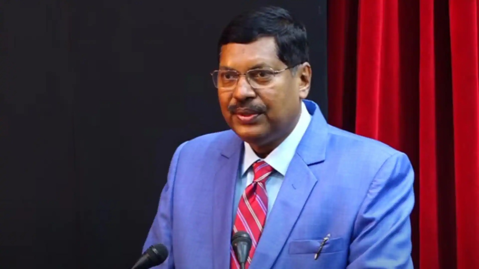 "இட ஒதுக்கீட்டில் கிரீமி லேயர் விலக்கு அவசியம்!" - உச்ச நீதிமன்றத் தலைமை நீதிபதி பி.ஆர். கவாய் கருத்து!