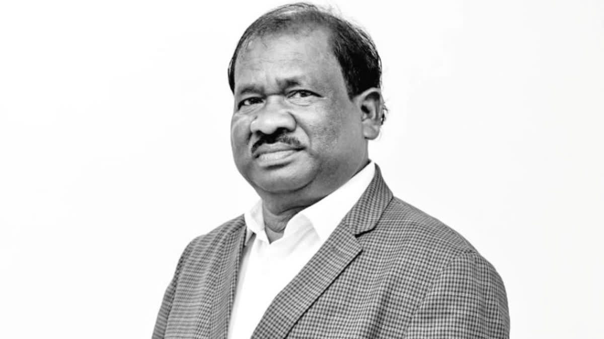 குளியலறையில் வழுக்கி விழுந்து ஜார்கண்ட் மாநில அமைச்சர் உயிரிழப்பு !