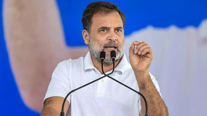 தமிழகத்தின் குரலை மங்கச் செய்ய முயற்சி? ராகுல் காந்தி கடும் குற்றச்சாட்டு!