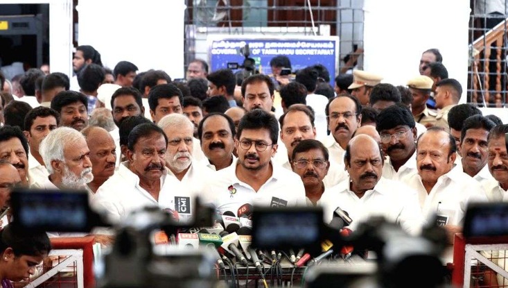 ஆளுநர் உரை சர்ச்சை! தவெக - பாஜக உறவு குறித்து கேள்வி எழுப்பிய உதயநிதி