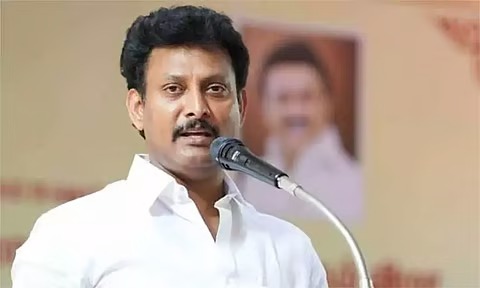 பெயர்களை அழிக்கலாம்! ஆனால் வரலாற்றை தொடக்கூட முடியாது: தவெக அரசுக்கு அன்பில் மகேஷ் கண்டனம்