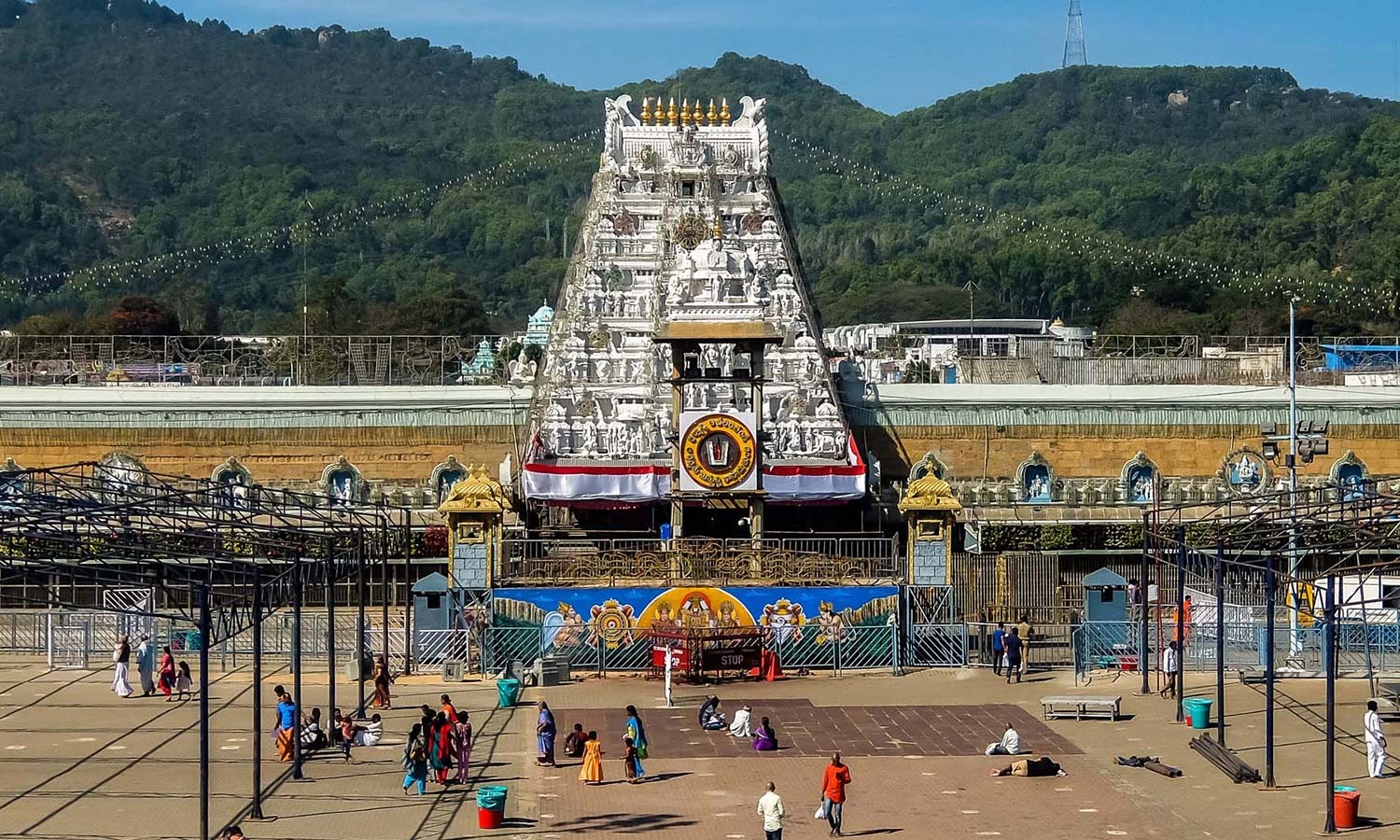 அசாமில் பிரம்மாண்ட திருப்பதி ஏழுமலையான் கோவில்: முதல்வர் ஹிமந்த பிஸ்வா சர்மா ஒப்புதல்!