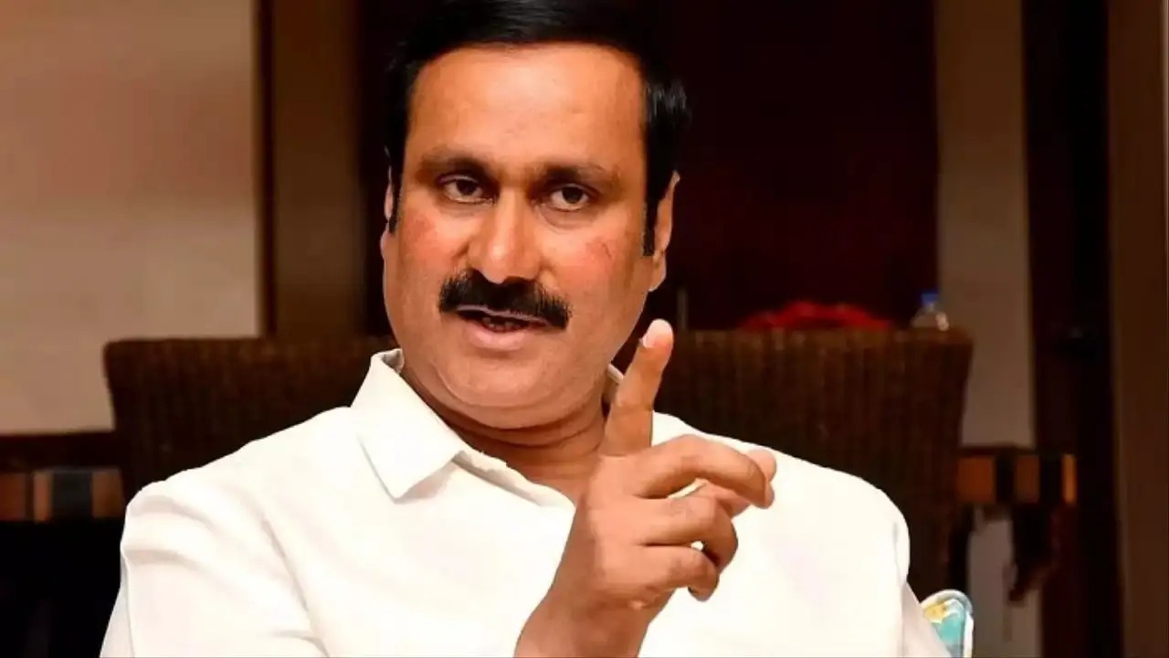 பல்கலைக்கழகங்களில் 50% ஆசிரியர் பணியிடங்கள் காலி: "திமுக அரசு கல்வியைச் சீரழிக்கிறது" - அன்புமணி ராமதாஸ் காட்டம்!