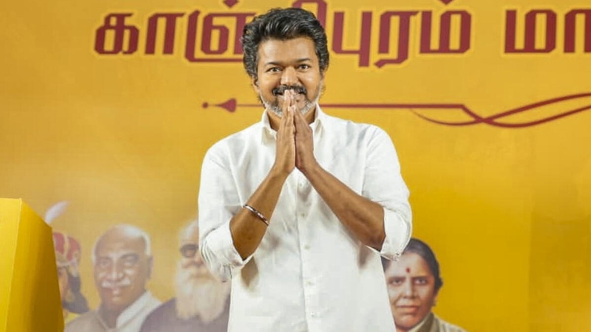 த.வெ.க. வாக்குறுதிகள்: "வீடு, மோட்டார் சைக்கிள் வழங்குவது சாத்தியமா?" - அரசியல் பார்வையாளர்களின் கருத்துகள்!