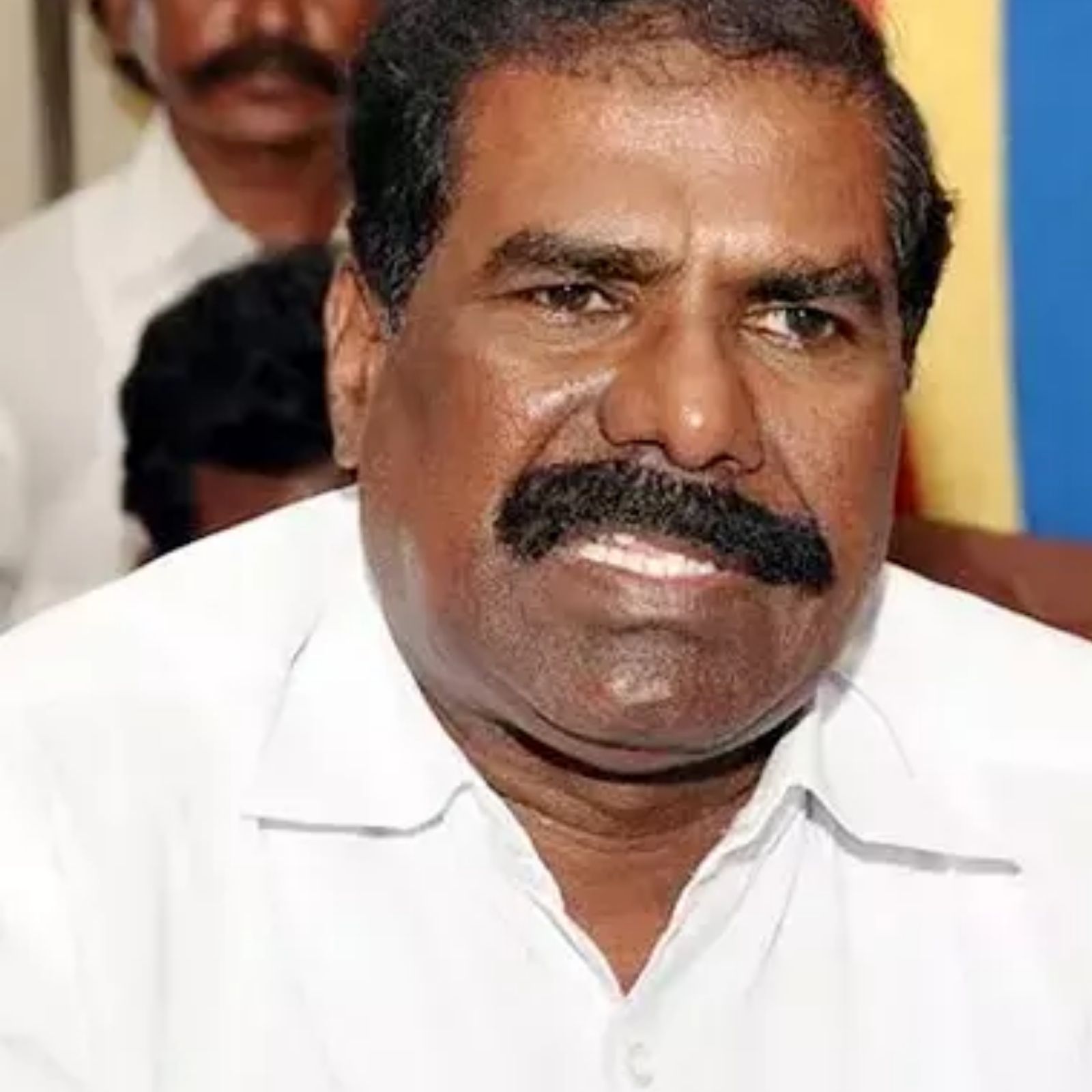 ராமதாஸுக்கு ஷாக் கொடுத்த எம்.எல்.ஏக்கள்.. நீக்கப்பட்டார் ஜி.கே.மணி!