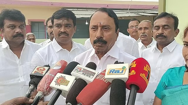 "என் இலக்கு அதுவல்ல!" – த.வெ.க.வில் இணையும் தகவல் குறித்து முன்னாள் அமைச்சர் செங்கோட்டையன் விளக்கம்!