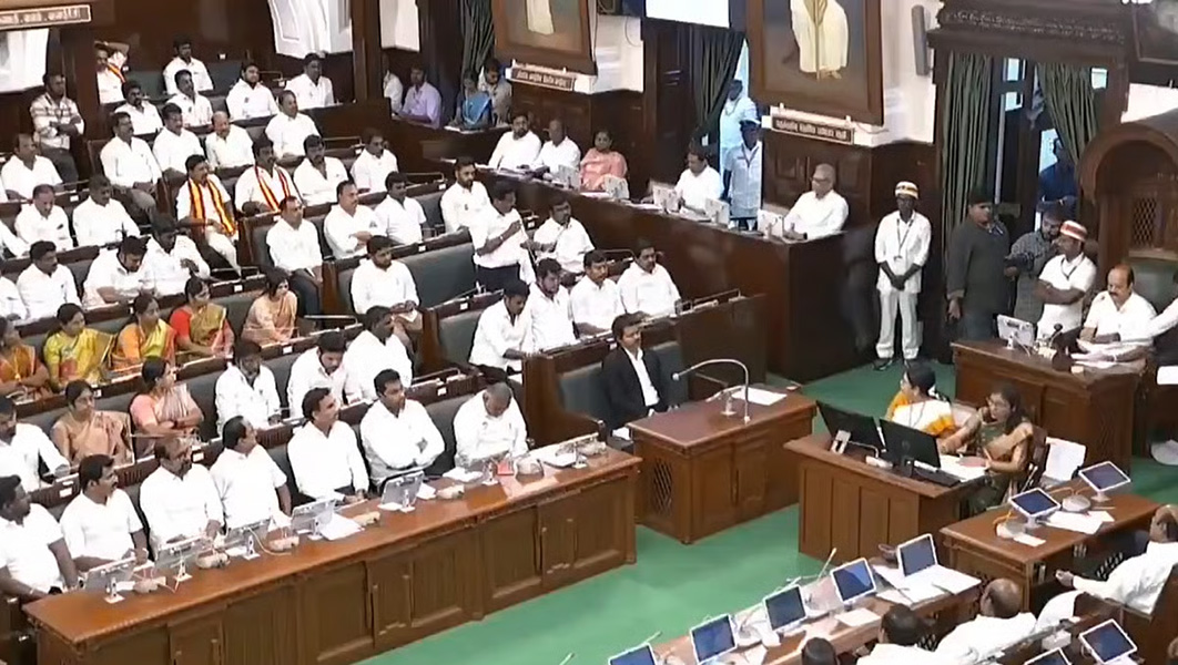 தமிழக சட்டப்பேரவையில் புதிய சாதனை: வரலாற்றில் முதன்முறையாக 10 மணி நேரம் தொடர் அமர்வு!