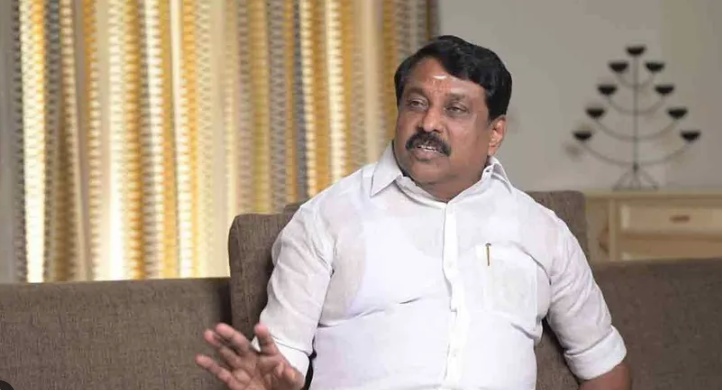 “ஆதாரத்தை வெளியிடுங்கள்; நிரூபித்தால் அரசியலை விட்டு விலகுகிறேன்” - செங்கோட்டையனுக்கு நயினார் நாகேந்திரன் நேரடி சவால்!