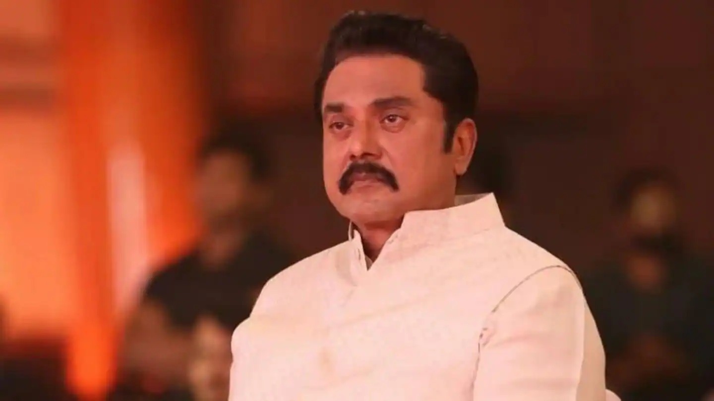 "தேர்தலுக்குப் பிறகு த.வெ.க. இருக்குமா என்பது சந்தேகமே" - சரத்குமார் காரசார விமர்சனம்!