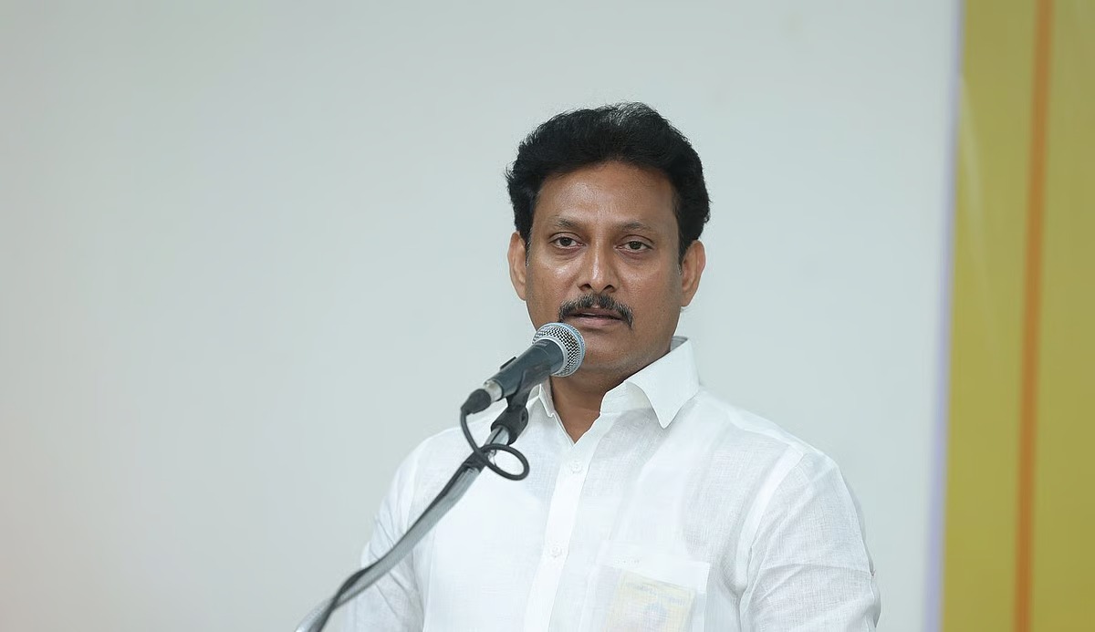 "எனது தாய் வீடான திருவெறும்பூரில் 3-வது முறையாகப் போட்டி" – நெகிழ்ச்சியுடன் வாக்கு சேகரித்த அன்பில் மகேஷ்