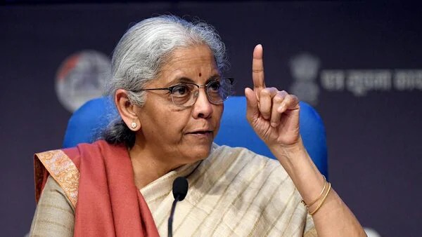நாடாளுமன்றத்தில் 2025-26 நிதியாண்டிற்கான பொருளாதார ஆய்வறிக்கை இன்று தாக்கல்: முக்கிய அம்சங்கள்!
