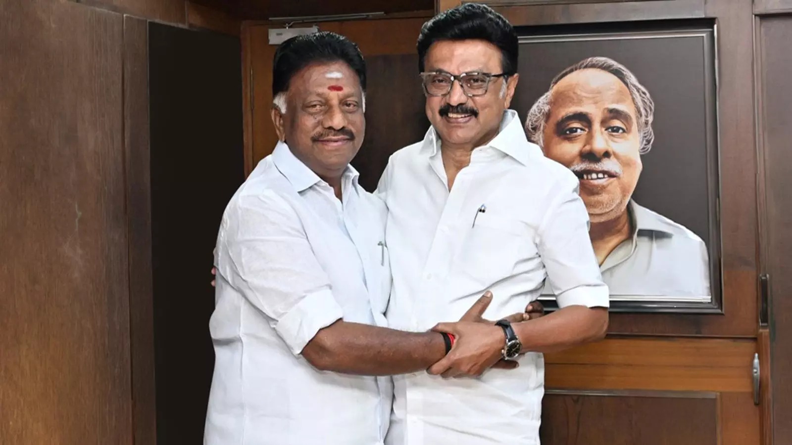 தவெக-வில் இணைய ஓ.பன்னீர்செல்வம் முடிவு: விரைவில் எம்.எல்.ஏ. பதவி ராஜினாமா?