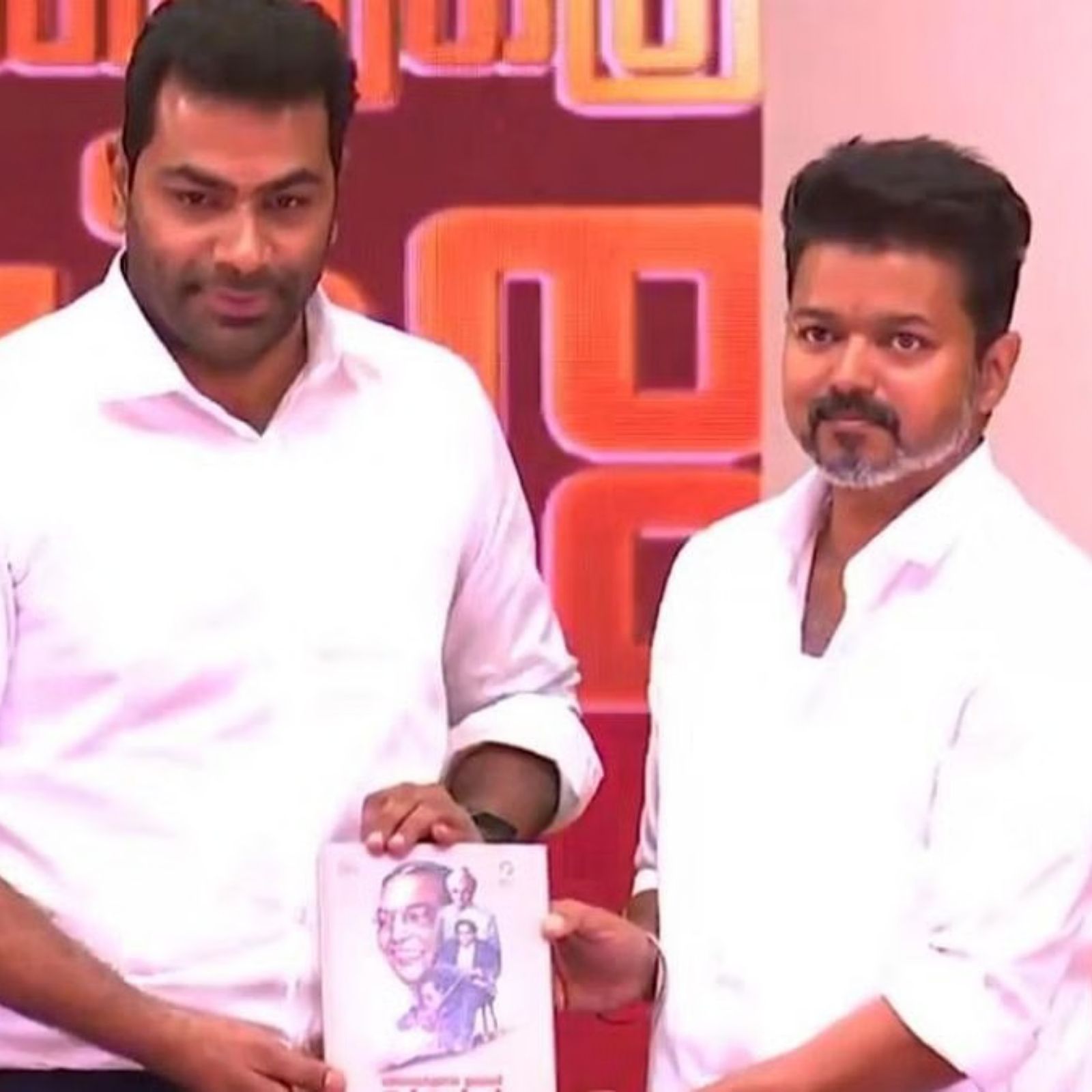 கரூர் துயர சம்பவம்: வன்முறையைத் தூண்டியதாக தவெக-வின் ஆதவ் அர்ஜுனாவுக்கு கடும் எதிர்ப்பு!